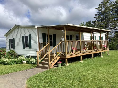 1415 Chapman Rd, Mapleton, ME 04757 exterior