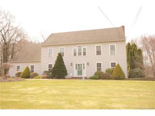 23 Bayberry Rd, Waterbury, CT 06712 exterior