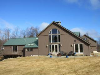 17 Messer Rd, Wilmot, NH 03287 exterior