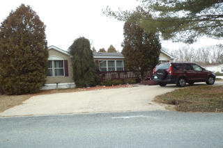 44 Lear Dr, Coventry, RI 02816 exterior