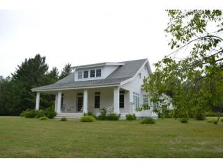 1889 Cross Rd, Jay, VT 05859 exterior