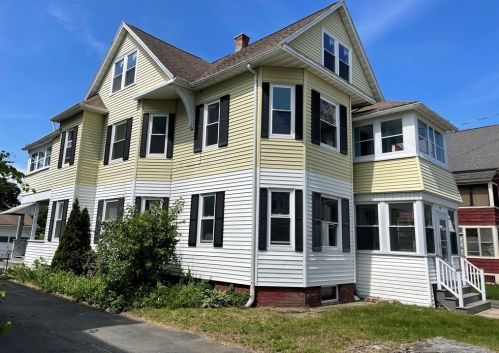 38 Orchard St, North Hampton, MA 01060 exterior