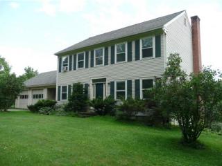 192 Depot Rd, Colchester, VT 05446 exterior