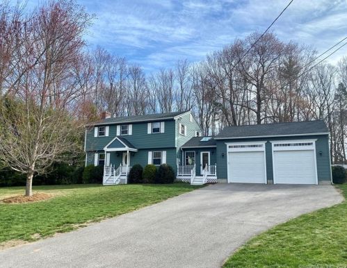 32 Carriage Dr, Hebron, CT 06248 exterior