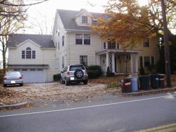 934 Beacon St, Newton, MA 02459 exterior