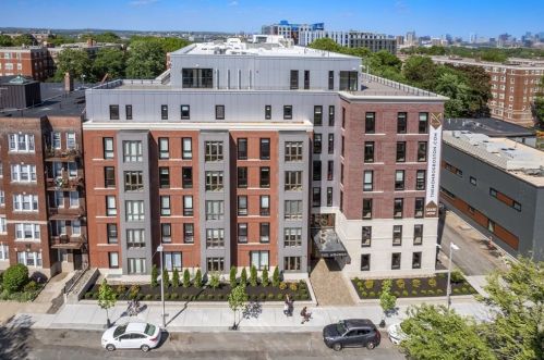 105 Washington St, Roxbury-Xing, MA 02135 exterior