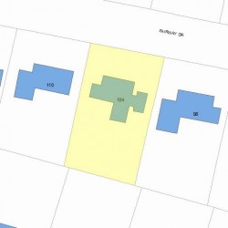 104 Fairway Dr, Newton, MA 02465 plot plan