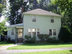 30 Wedgewood Rd, Newton, MA 02465 exterior