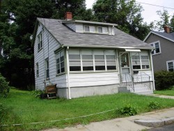 9 Josselyn Pl, Newton, MA 02461 exterior
