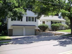 274 Dedham St, Newton, MA 02461 exterior