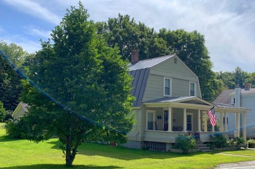 148 Main St, West Lebanon, NH 03784 exterior