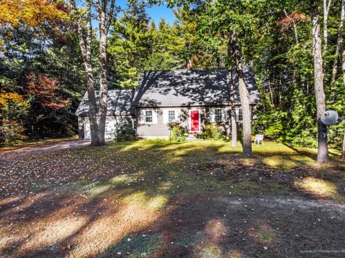 8 Merganser Ln, Pejepscot, ME 04086 exterior