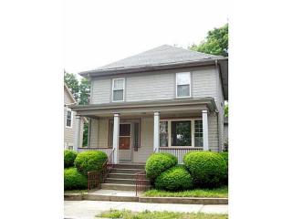 139 10Th St, Providence, RI 02906 exterior
