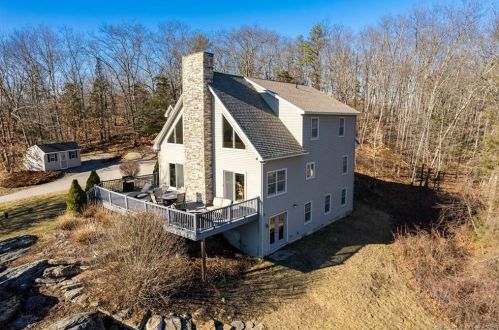 130 River Rd, Colchester, CT 06415 exterior