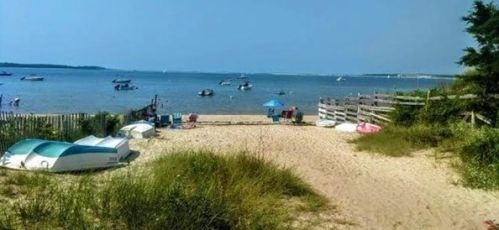 51 Prospect Ave, Yarmouth, MA 02673 exterior