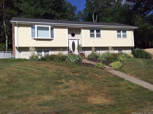 16 Sheasby Rd, Ansonia, CT 06401 exterior