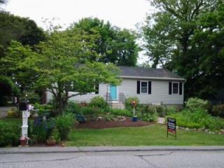 153 Old Evarts Ln, Mystic, CT 06355 exterior