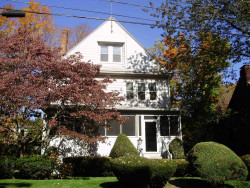 17 Stearns St, Newton, MA 02459 exterior