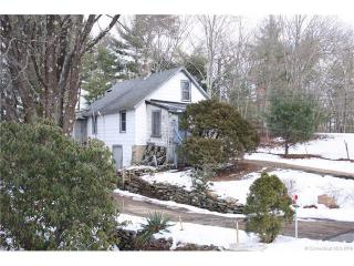 26 Alice St, Chestnut-Hill, CT 06226 exterior