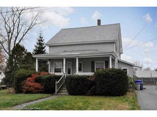 7 Locust St, East Providence, RI 02915 exterior
