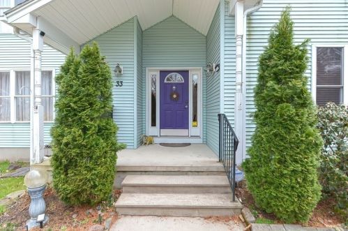 33 Whispering Pine Dr, West Brookfield, MA 01585 exterior