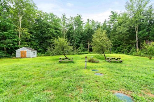 19 Gerrish Dr, Nottingham, NH 03290 exterior