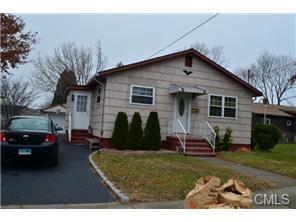 28 Ardmore St, Bridgeport, CT 06606 exterior