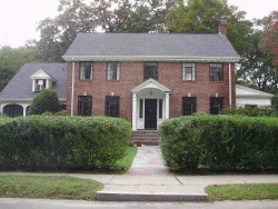65 Gordon Rd, Newton, MA 02468 exterior