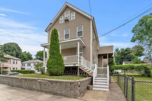 52 Selwyn St, Roxbury-Xing, MA 02131 exterior