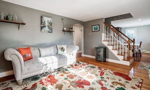 18 Mayflower Rd, Woburn, MA 01801 exterior