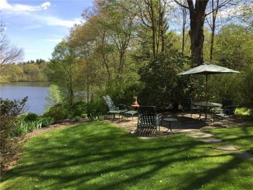 7 Pepper Pond Rd, Sherman, CT 06784 exterior