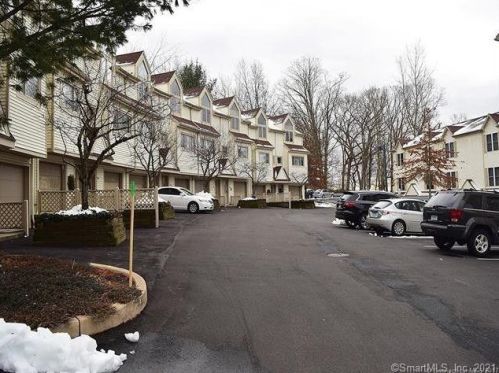 793 Main St, Meriden, CT 06451 exterior