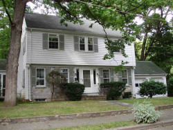 17 Stetson Way, Newton, MA 02468 exterior