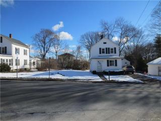 13 Golden Hill Rd, Danbury, CT 06811 exterior