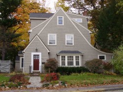 986 Walnut St, Newton, MA 02461 exterior