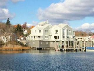 31 Steamboat Wharf, Mystic, CT 06355 exterior