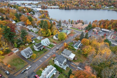 30 Clark Ave, Laconia, NH 03246 exterior