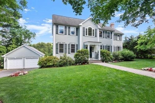 46 Valley Spring Rd, Newton, MA 02458 exterior