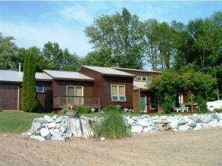 69 Firehouse Rd, Alburgh, VT 05440 exterior