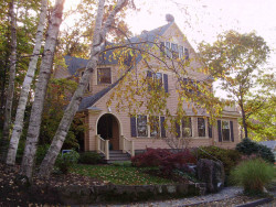 17 Devon Ter, Newton, MA 02459 exterior