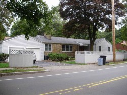 1275 Beacon St, Newton, MA 02468 exterior