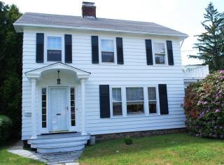 394 Burncoat St, Worcester, MA 01606 exterior