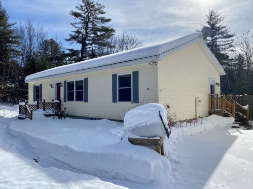 179 Boulder Rd, Madison, NH 03849 exterior