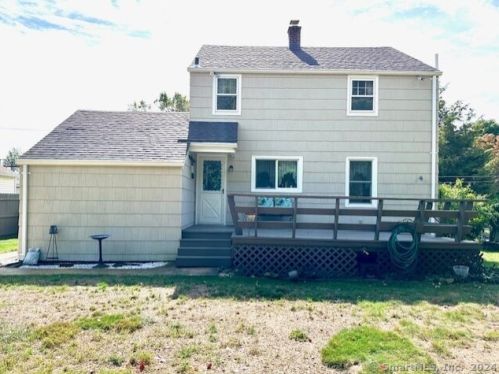32 Marcroft St, Stratford, CT 06614 exterior
