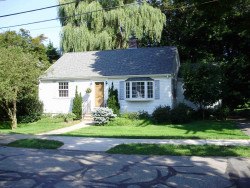 22 Hagen Rd, Newton, MA 02459 exterior