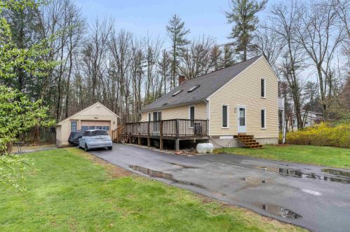 47 Alexander Rd, Londonderry, NH 03053 exterior