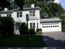 67 Tanglewood Rd, Newton, MA 02459 exterior