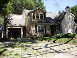 60 Hartman Rd, Newton, MA 02459 exterior