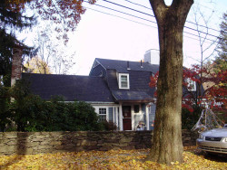 5 Marshall St, Newton, MA 02459 exterior