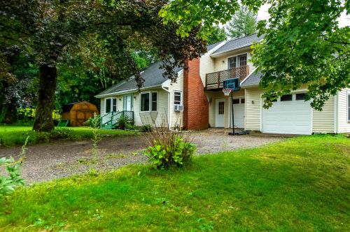 10 Kelley Rd, Madbury, NH 03823 exterior
